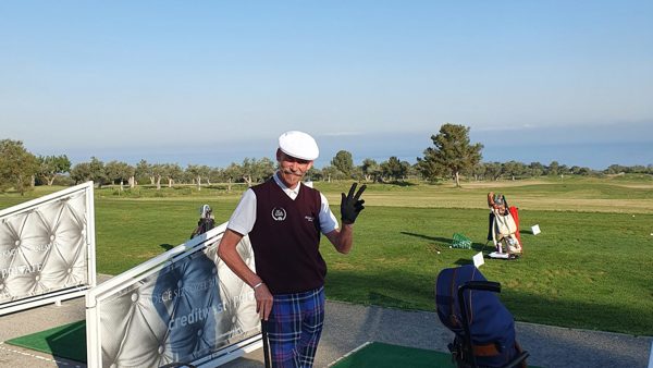 Säsongstart med golfskola på Cypern!